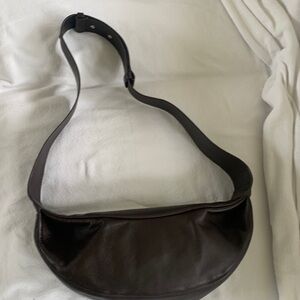 COS SWING LEATHER CROSSBODY